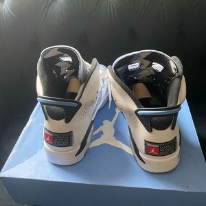 Jordan 6